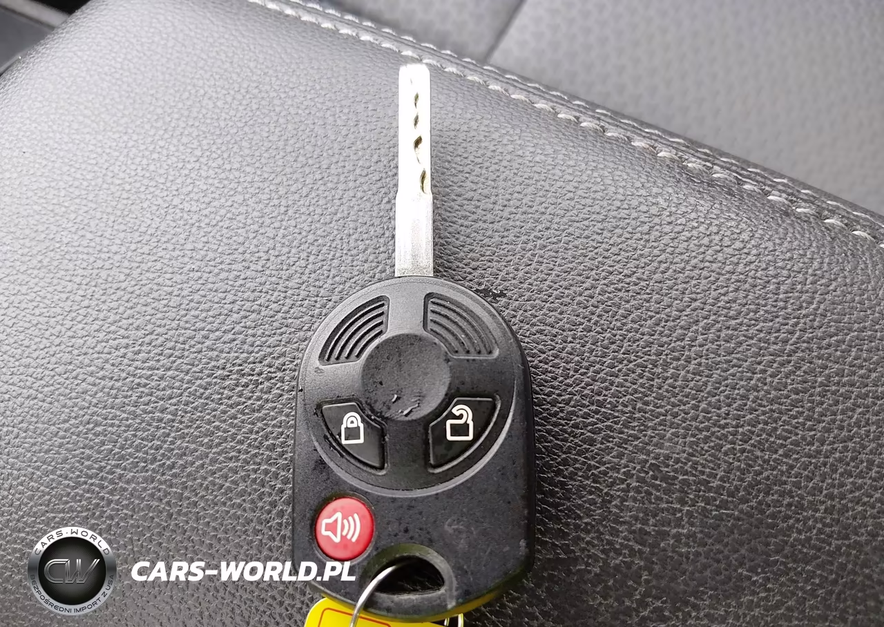 2018 Ford Escape Se VIN:1FMCU9GD7JUD08822 - 11