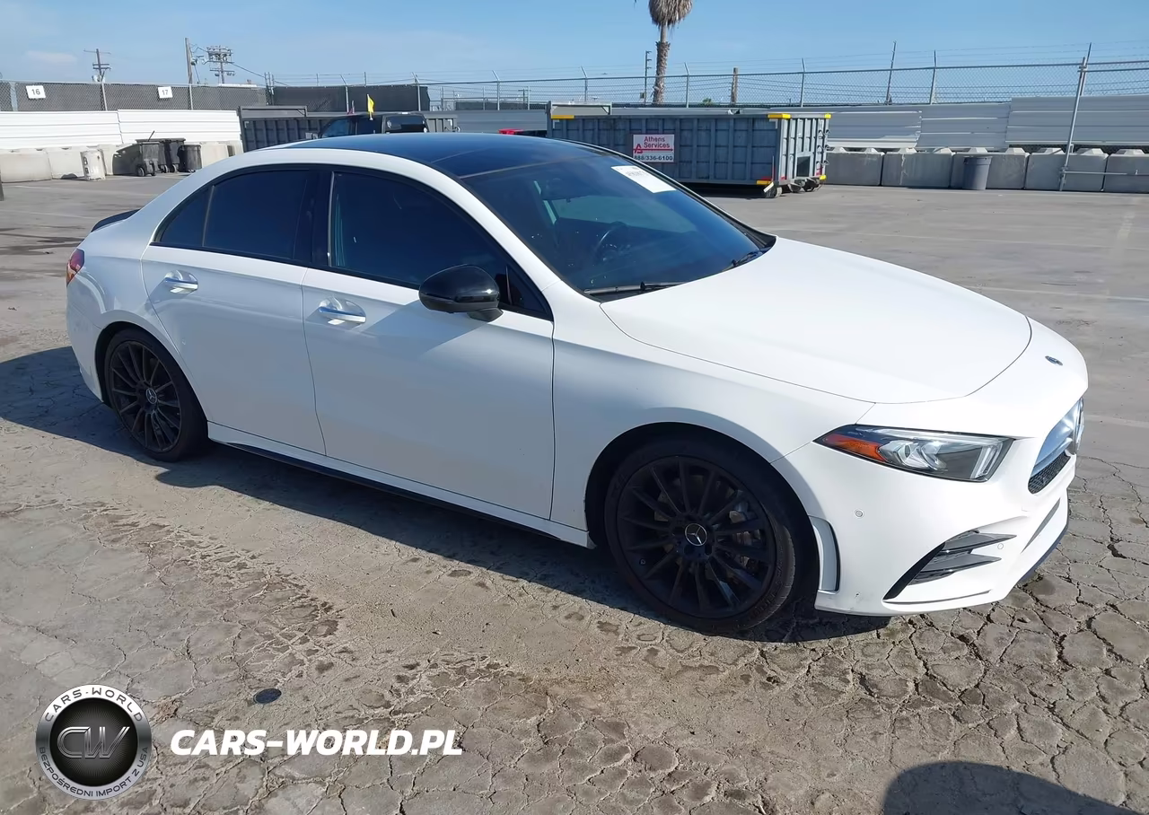 2021 Mercedes-Benz Amg A 35 4Matic – zdjęcie 1 z 16