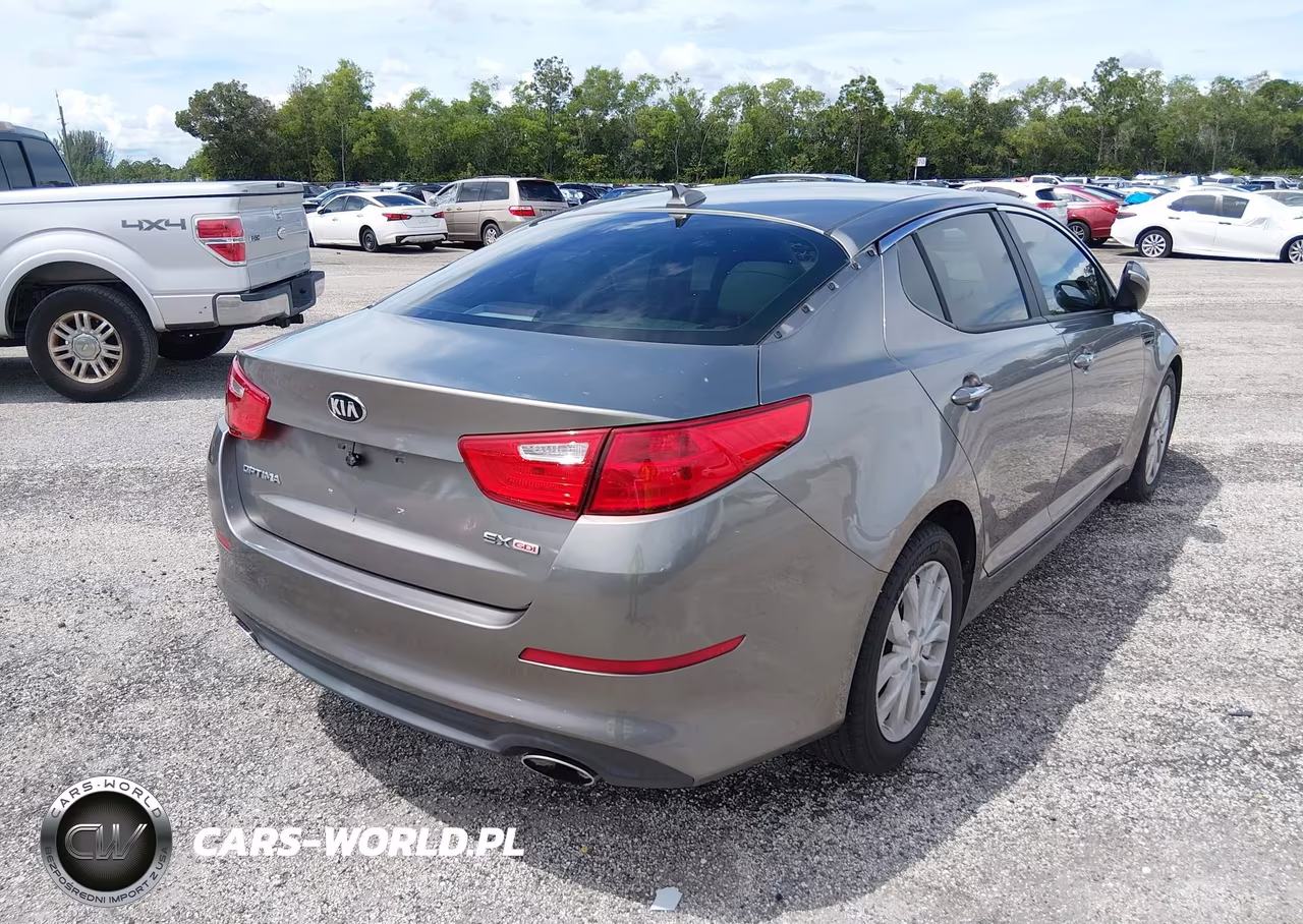 2015 Kia Optima Ex VIN:5XXGN4A70FG491602 - 4