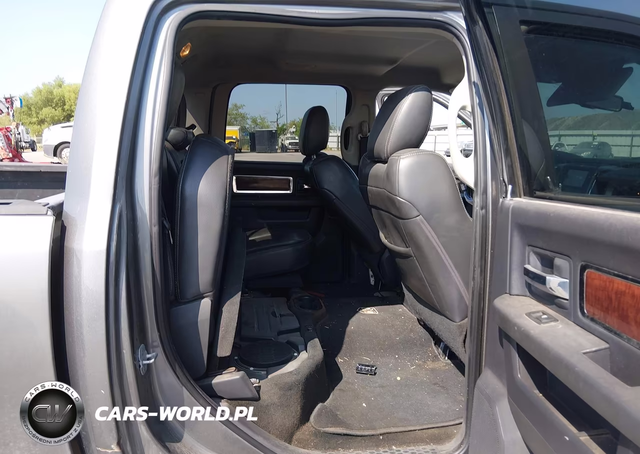 2012 Ram 3500 Laramie VIN:3C63DRJL8CG317014 - 7