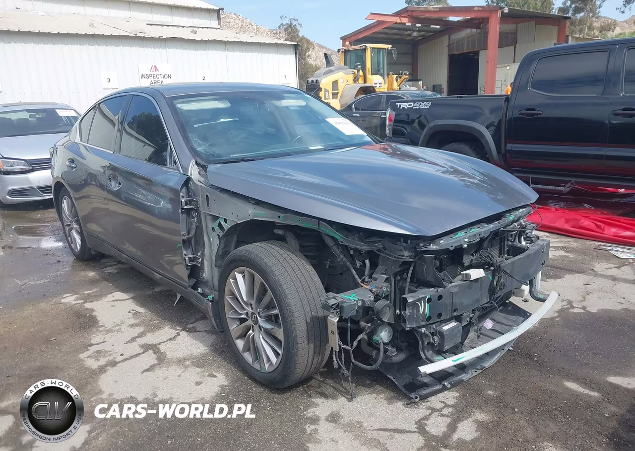 2020 Infiniti Q50 Luxe – zdjęcie 1 z 18