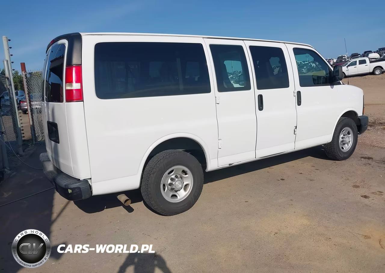 2016 Chevrolet Express 2500 Ls VIN:1GNWGEFG5G1315010 - 4