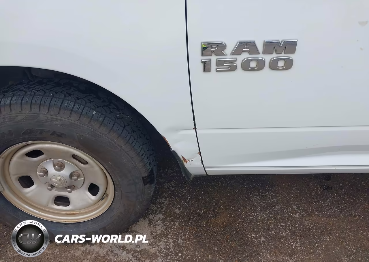 2018 Ram 1500 Tradesman 4X4 5'7 Box VIN:1C6RR7KG5JS313090 - 12