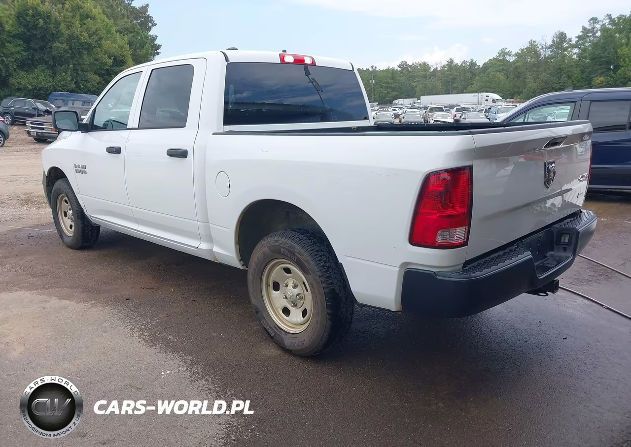 2018 Ram 1500 Tradesman 4X4 5'7 Box VIN:1C6RR7KG5JS313090 - 3