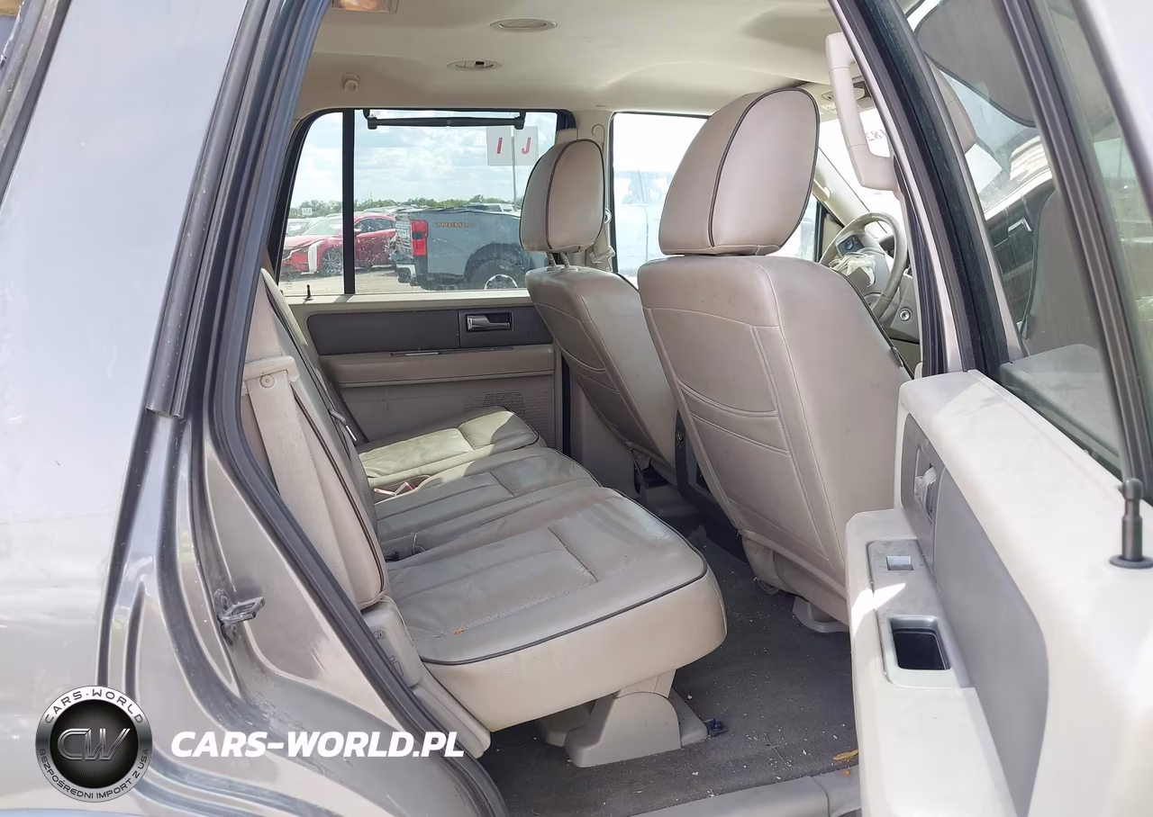 2011 Ford Expedition Xlt VIN:1FMJU1H56BEF53607 - 8