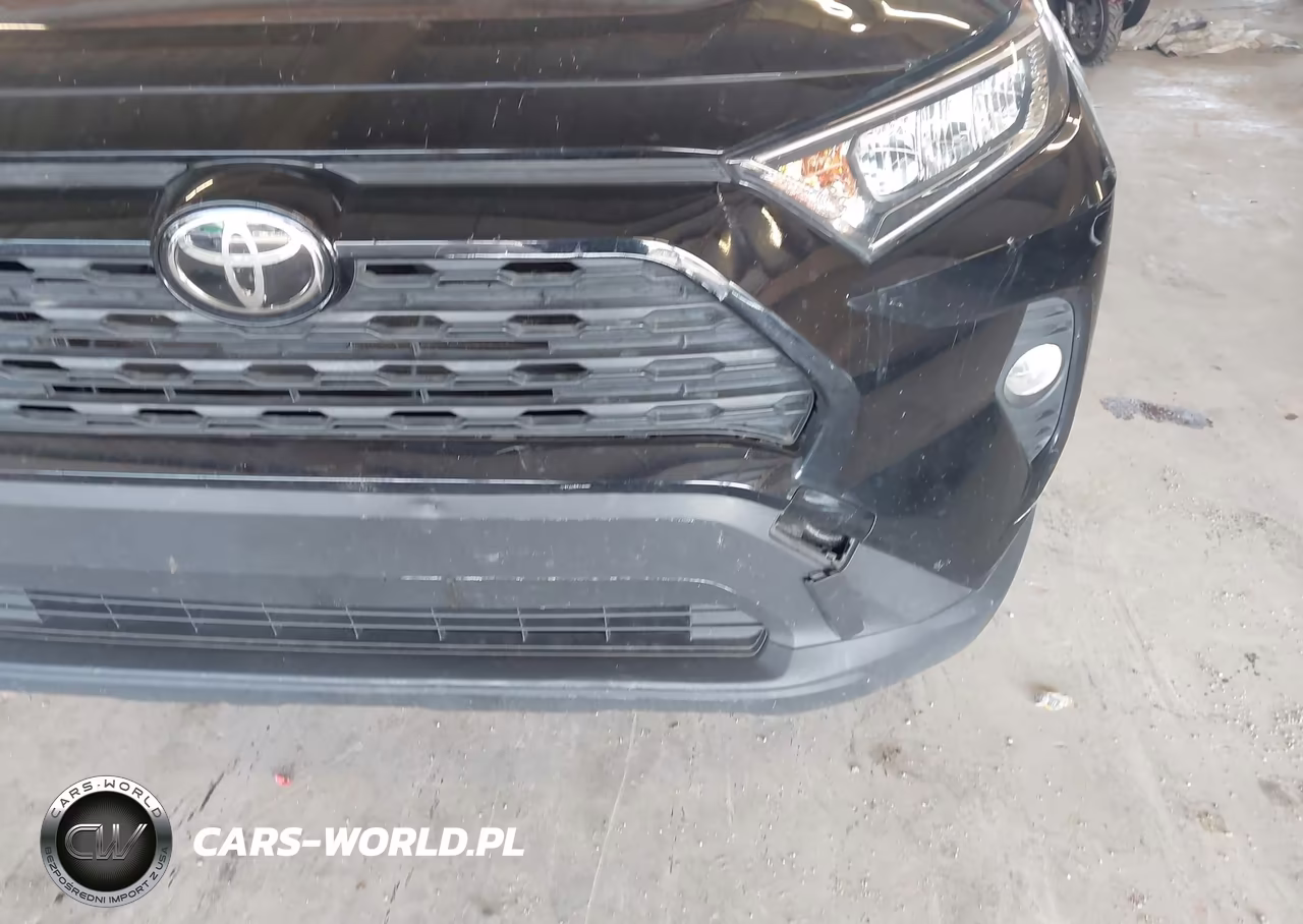2019 Toyota Rav4 Xle VIN:JTMP1RFV2KJ022159 - 17