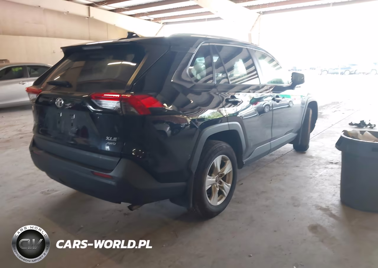 2019 Toyota Rav4 Xle VIN:JTMP1RFV2KJ022159 - 4