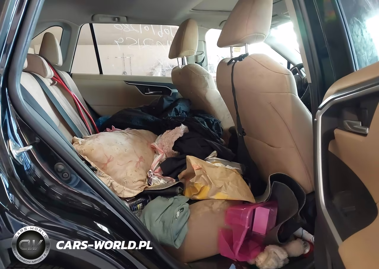 2019 Toyota Rav4 Xle VIN:JTMP1RFV2KJ022159 - 8