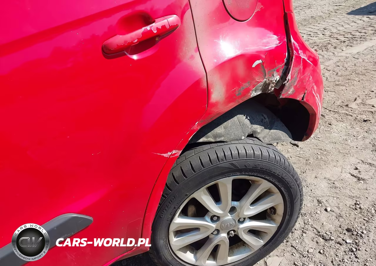 2013 Kia Soul + VIN:KNDJT2A60D7550502 - 6