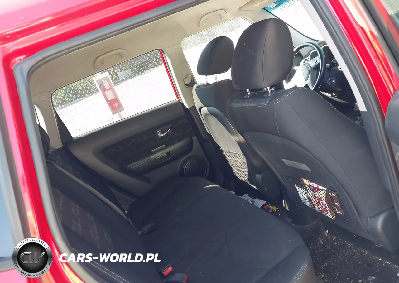 2013 Kia Soul + VIN:KNDJT2A60D7550502 - 8