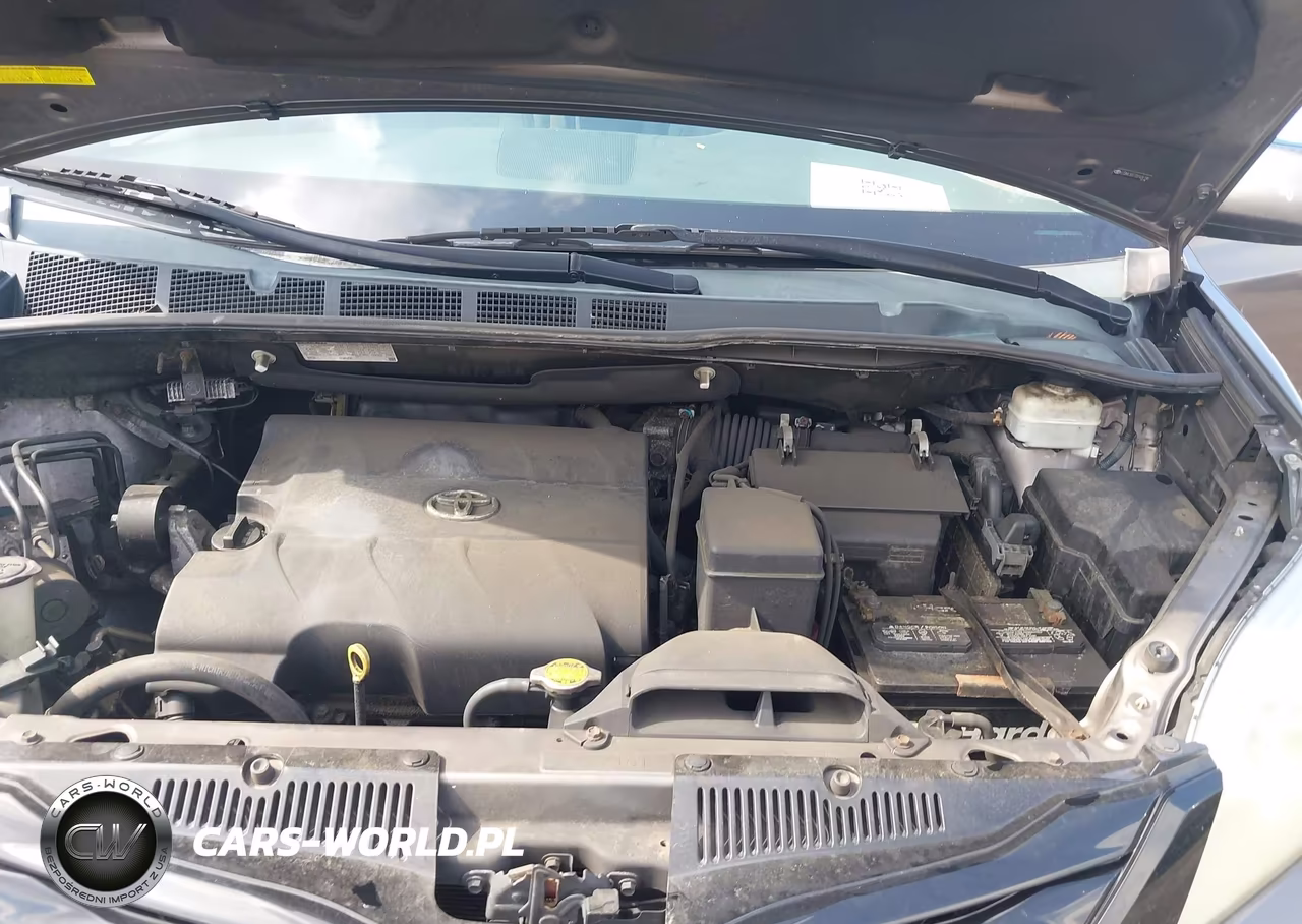 2013 Toyota Sienna Le V6 8 Passenger VIN:5TDKK3DC7DS404196 - 10