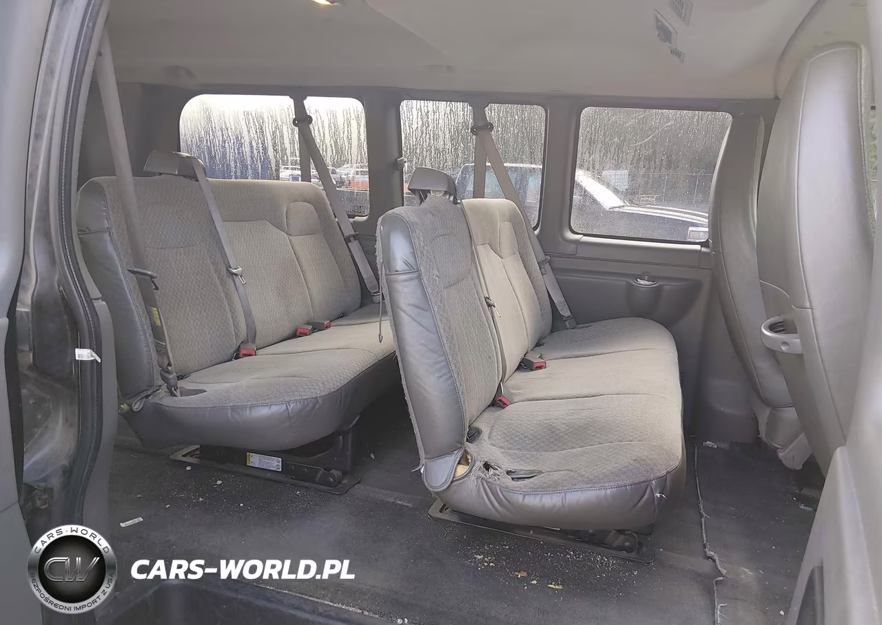 2015 Chevrolet Express 2500 Ls VIN:1GNWGPFGXF1268986 - 8