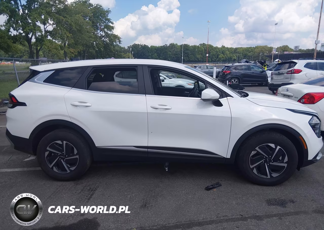 2025 Kia Sportage Hybrid Lx VIN:KNDPUCDG3S7256803 - 13