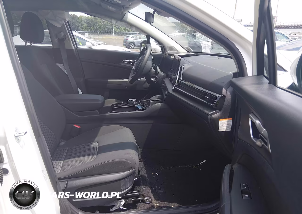 2025 Kia Sportage Hybrid Lx VIN:KNDPUCDG3S7256803 - 5
