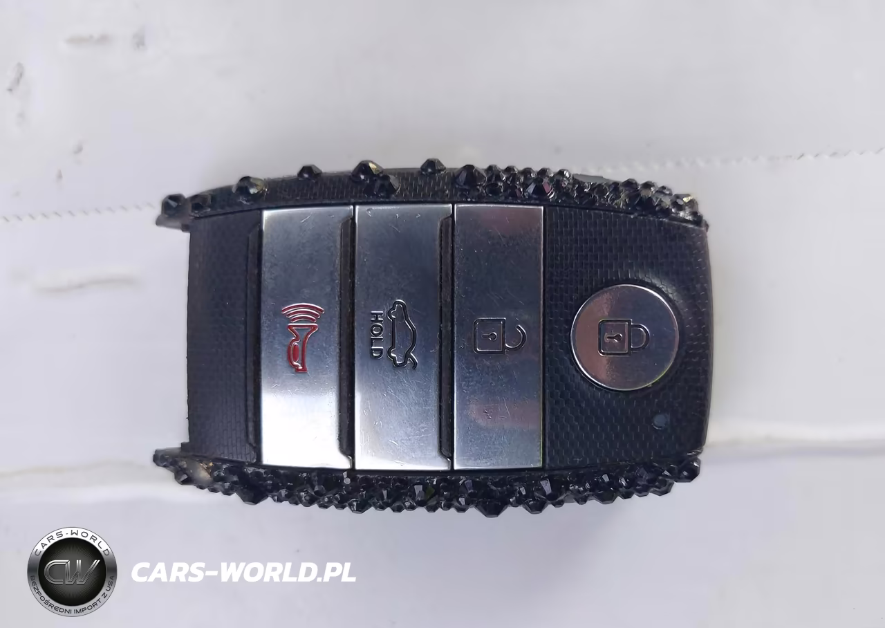 2020 Kia Optima S VIN:5XXGT4L30LG395853 - 11