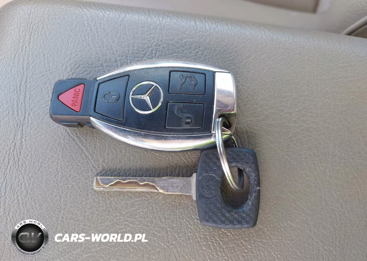 1999 Mercedes-Benz C 280 VIN:WDBHA29G0XA801333 - 11