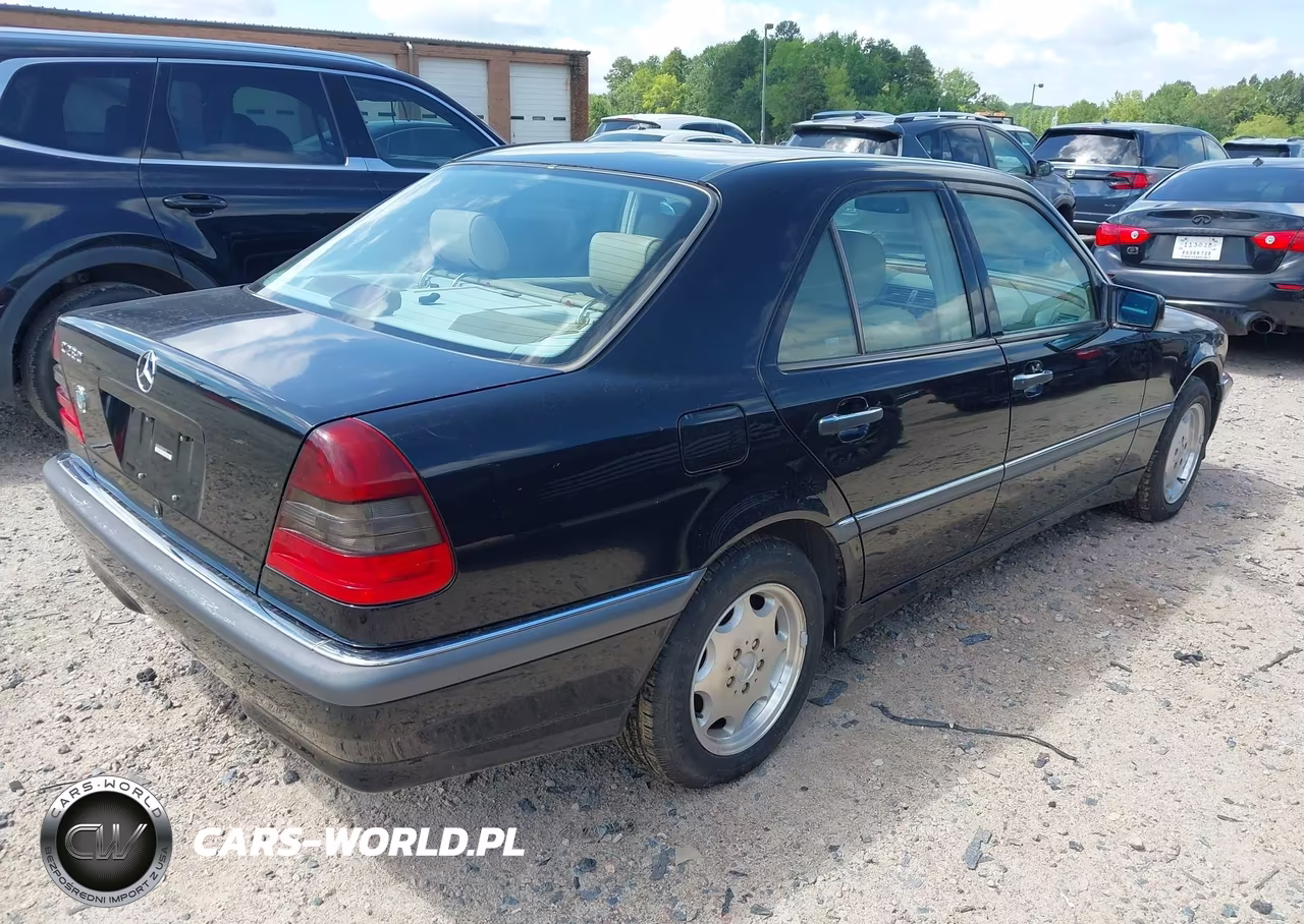 1999 Mercedes-Benz C 280 VIN:WDBHA29G0XA801333 - 4