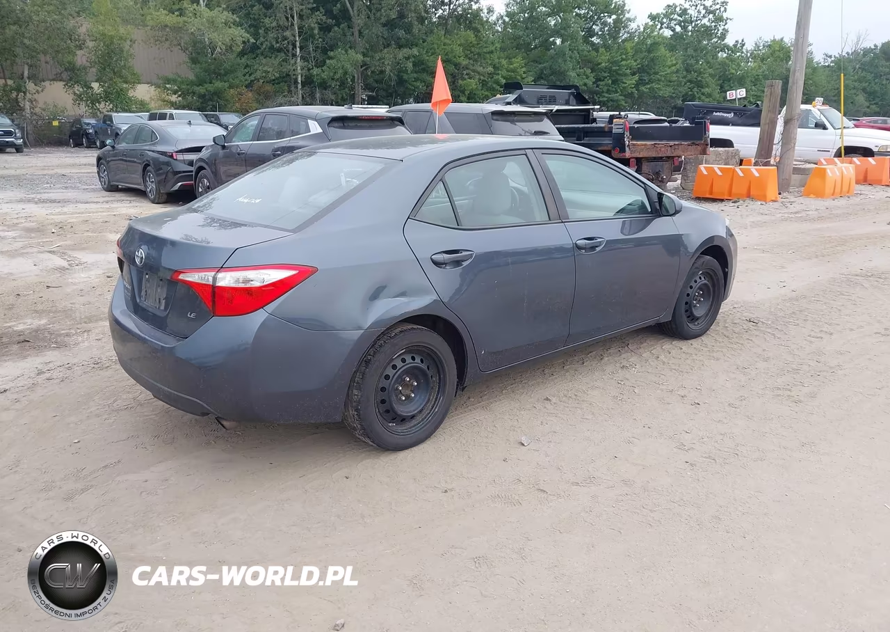 2016 Toyota Corolla Le VIN:2T1BURHE6GC626959 - 4