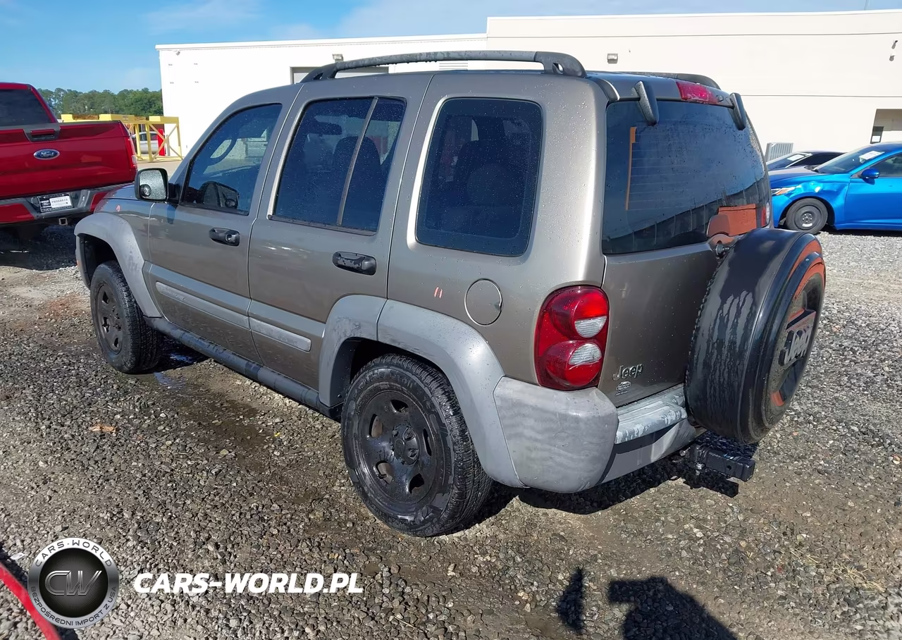 2006 Jeep Liberty Sport VIN:1J4GK48K56W106191 - 3