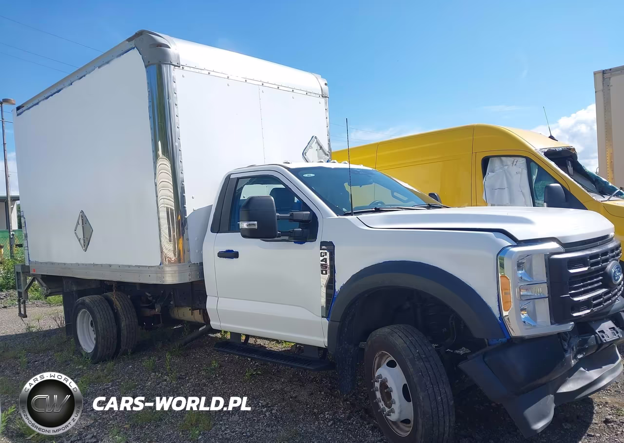2023 Ford F-450 Chassis Xl VIN:1FDUF4GN1PEC82151 - 13