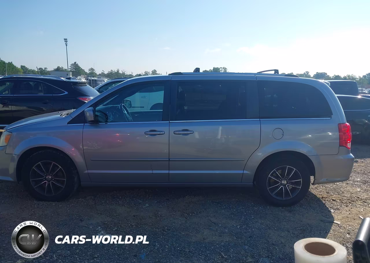 2017 Dodge Grand Caravan Sxt VIN:2C4RDGCGXHR790535 - 14