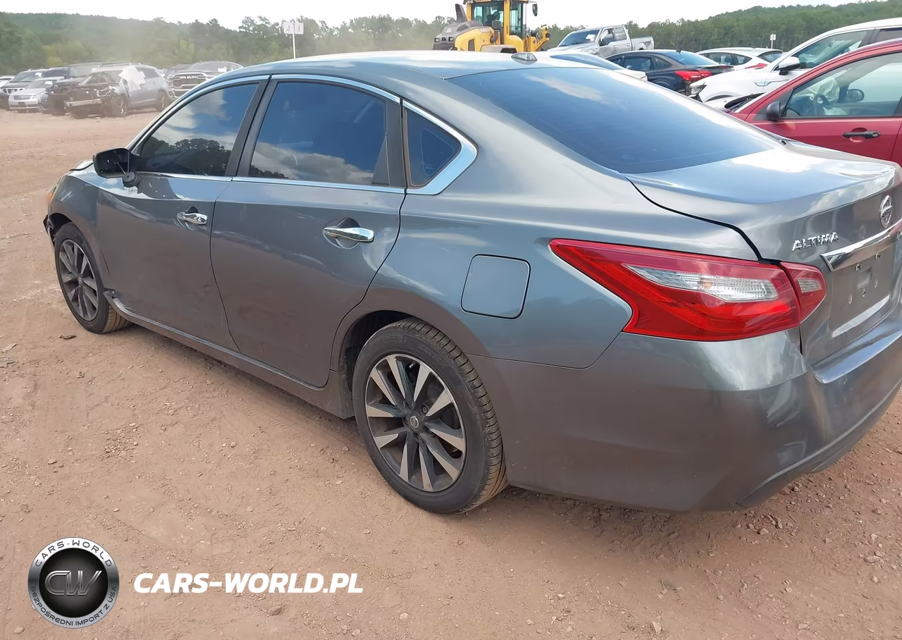 2018 Nissan Altima 2.5 Sv VIN:1N4AL3APXJC216047 - 3