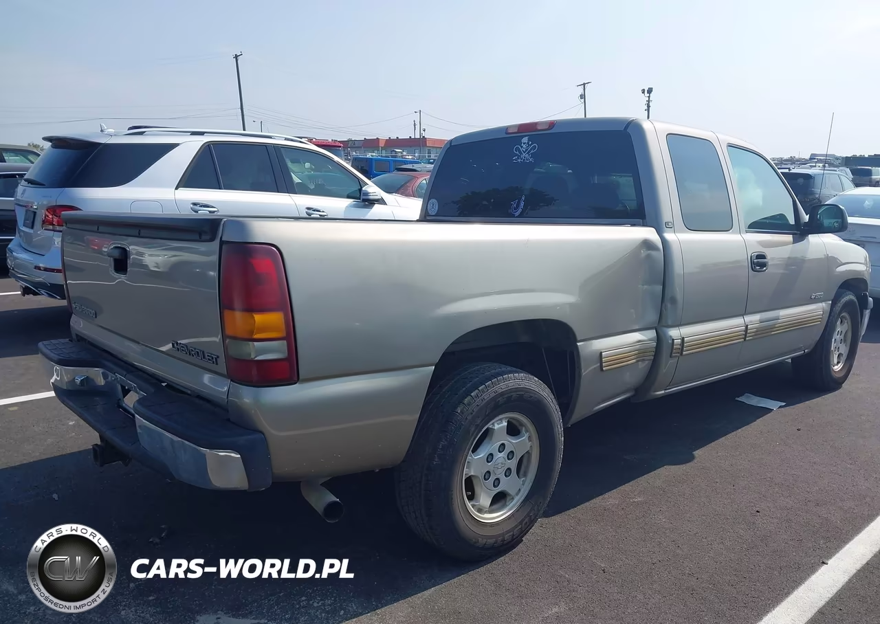 2001 Chevrolet Silverado 1500 Ls VIN:2GCEC19T611367815 - 4