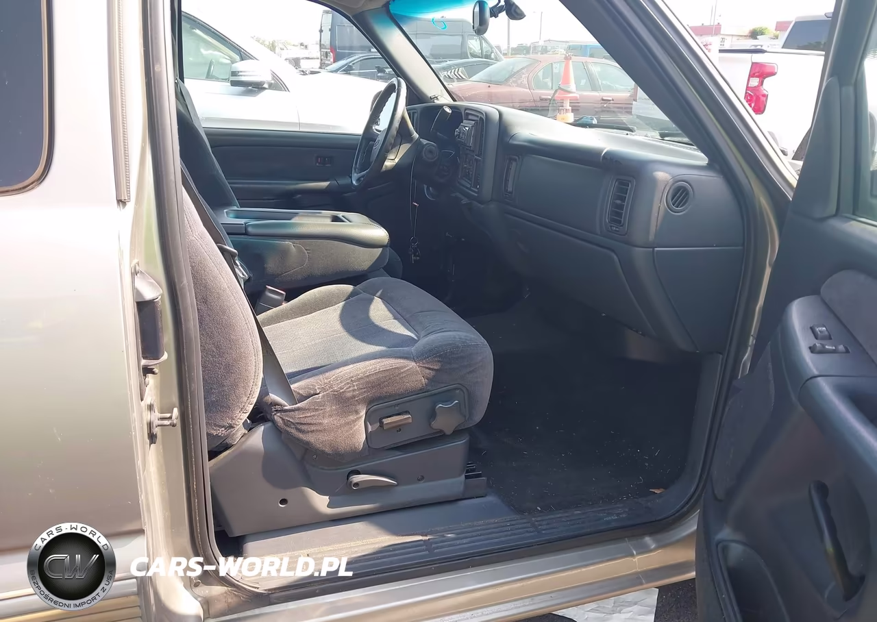 2001 Chevrolet Silverado 1500 Ls VIN:2GCEC19T611367815 - 5