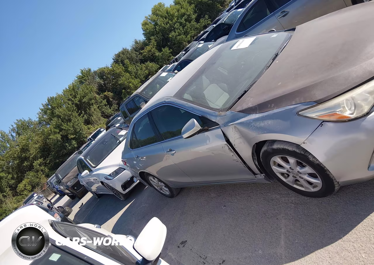 2017 Toyota Camry Le VIN:4T1BF1FK6HU369564 - 13