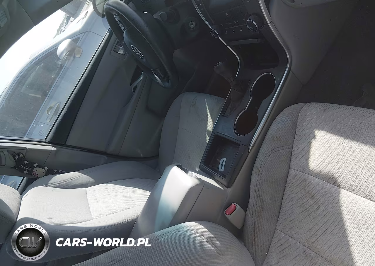2017 Toyota Camry Le VIN:4T1BF1FK6HU369564 - 5