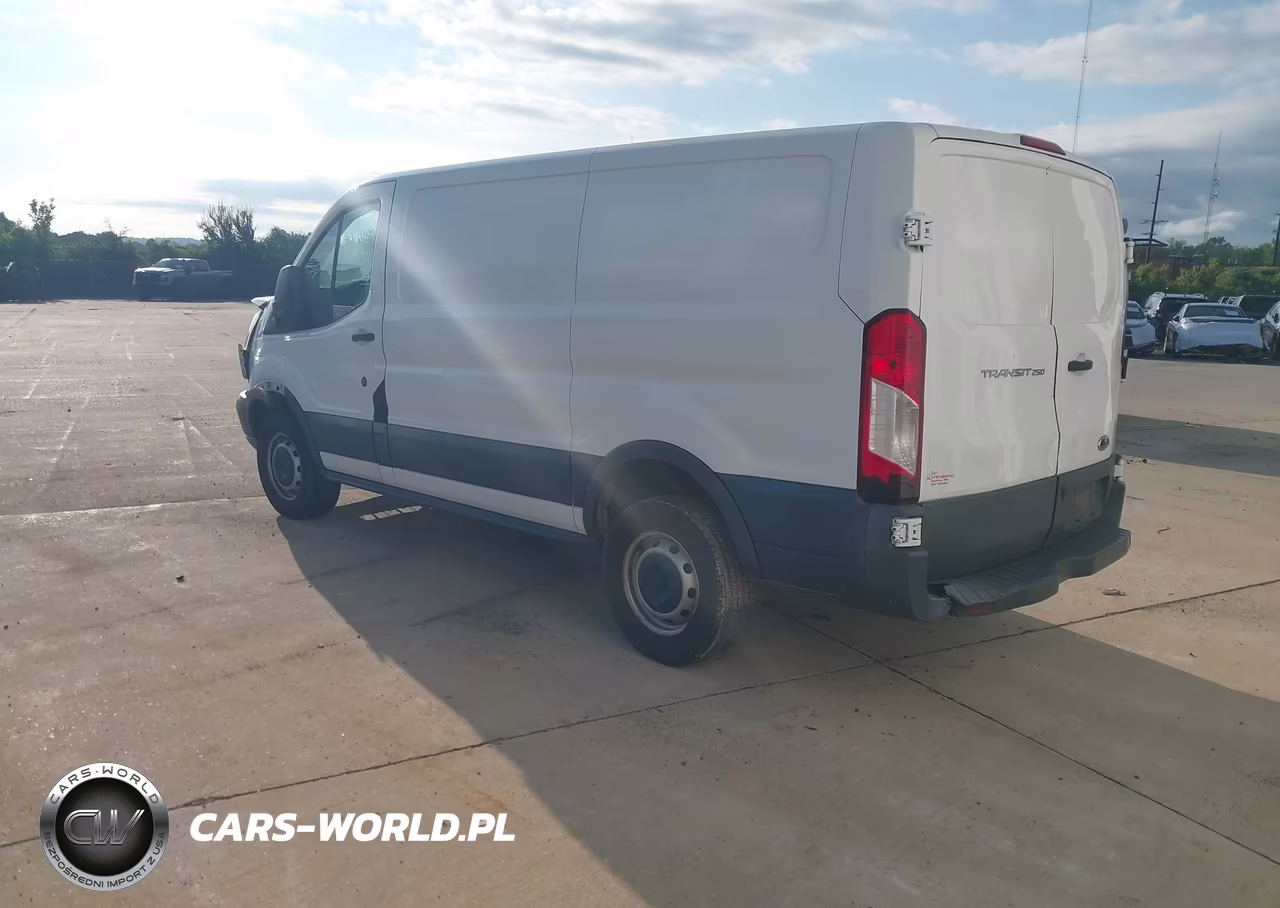 2017 Ford Transit-250 VIN:1FTYR1ZM7HKB46822 - 3