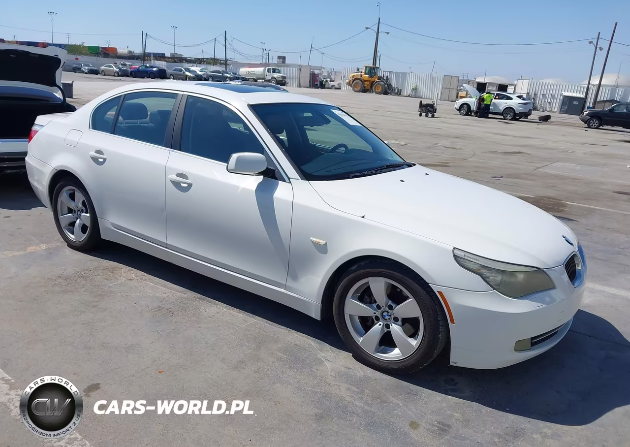 2008 BMW 528I