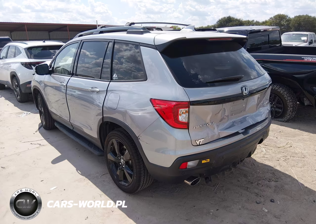 2020 Honda Passport Awd Elite VIN:5FNYF8H09LB017891 - 3