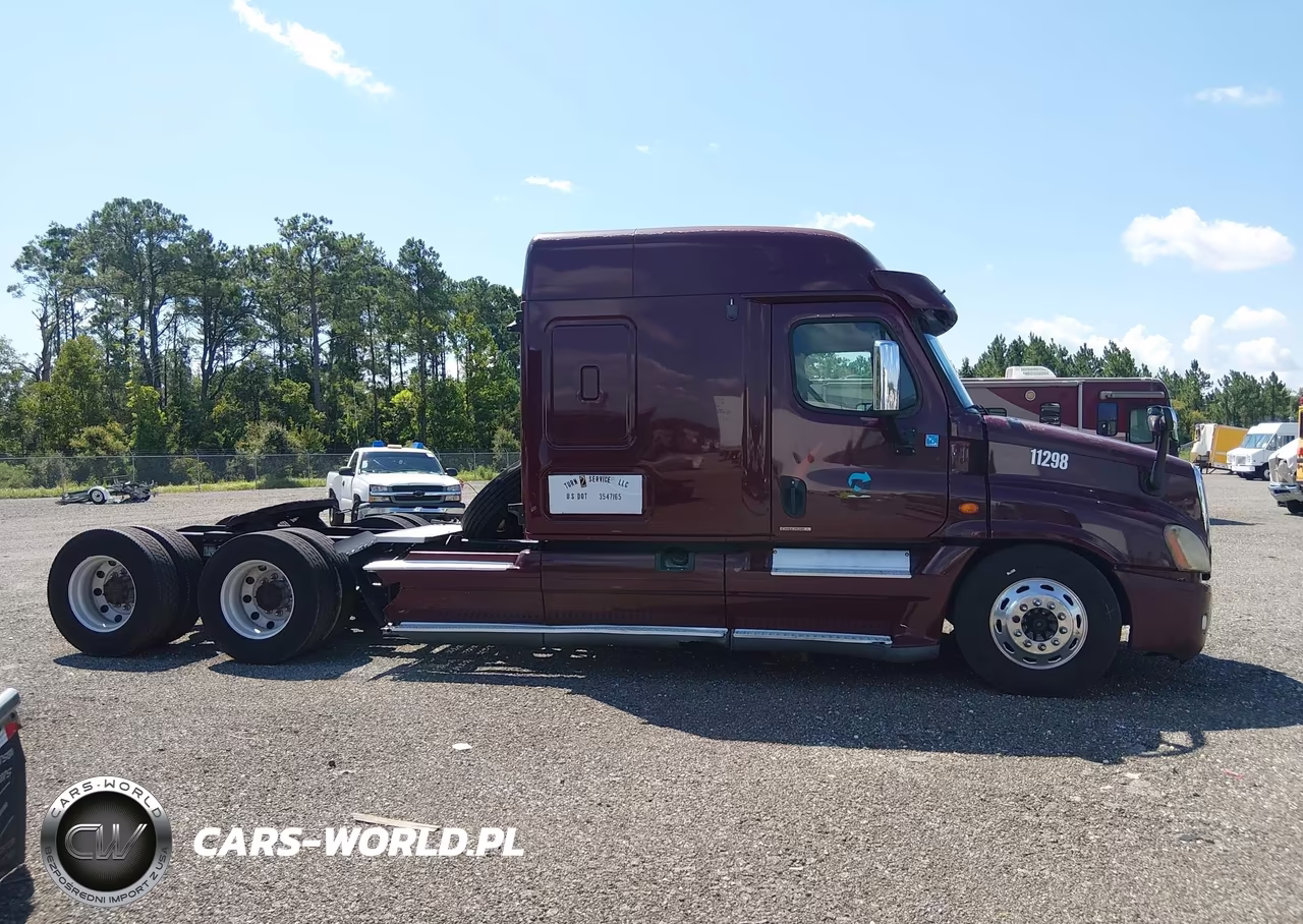 2010 Freightliner Cascadia 125 VIN:1FUJGLDRXASAK8951 - 16