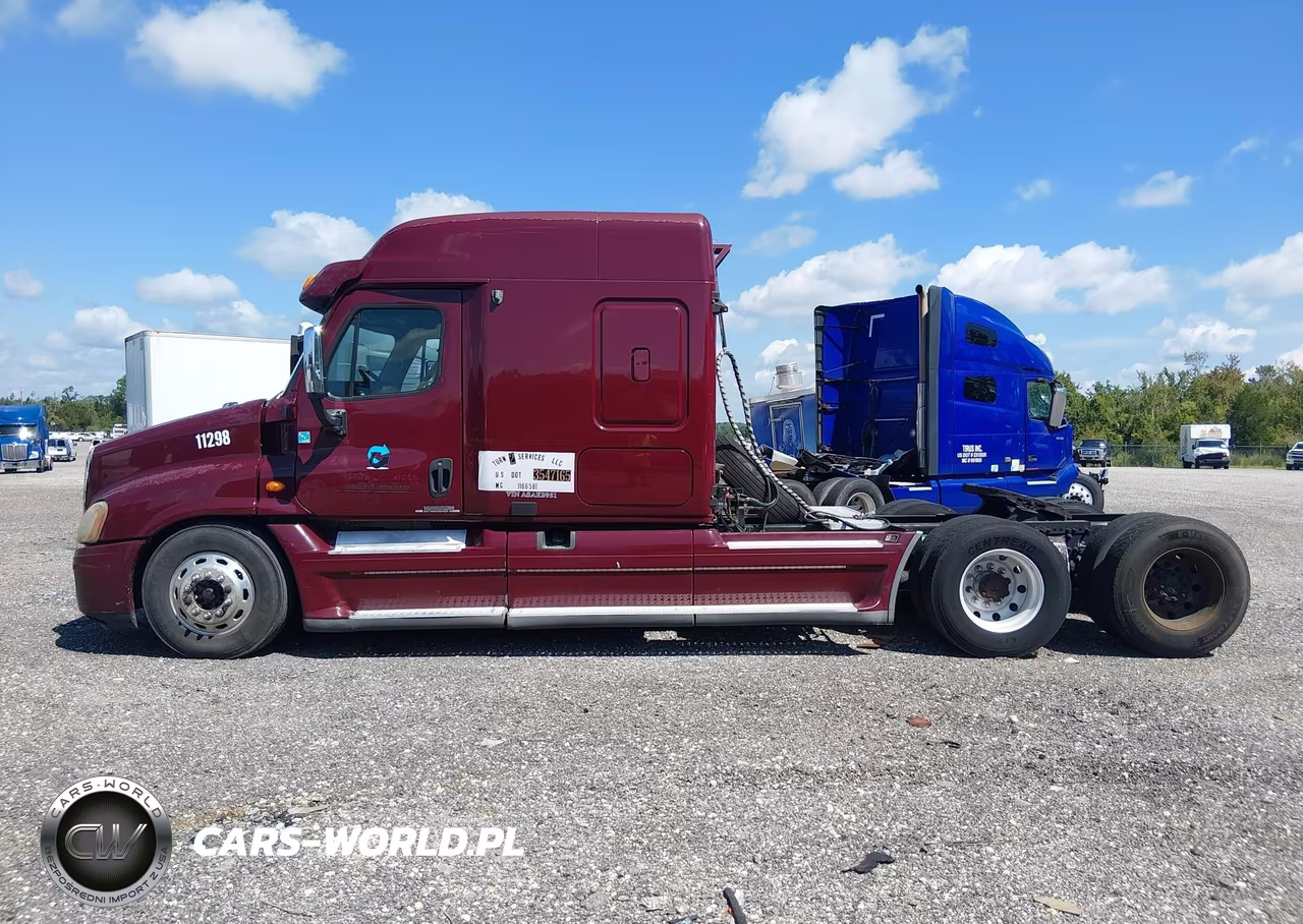 2010 Freightliner Cascadia 125 VIN:1FUJGLDRXASAK8951 - 17