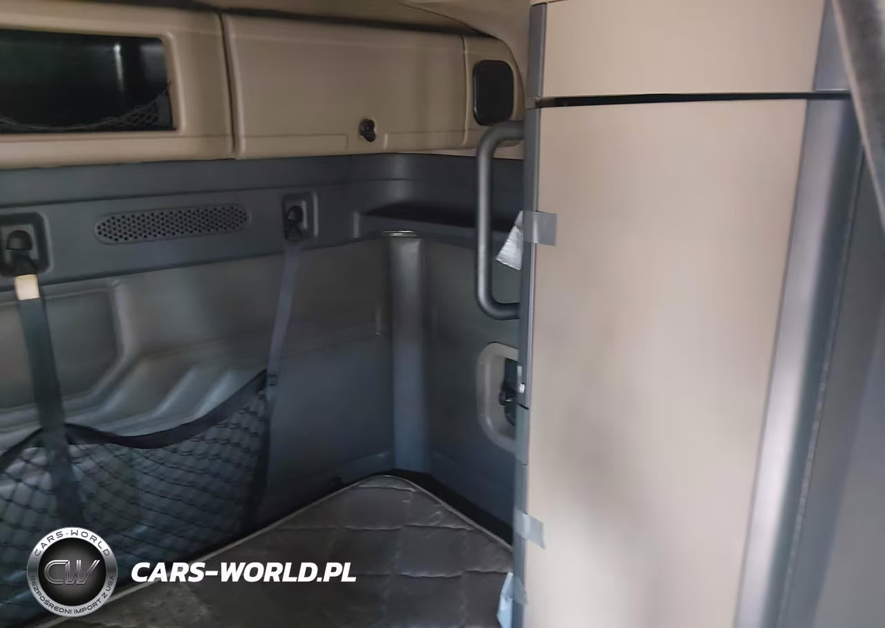 2010 Freightliner Cascadia 125 VIN:1FUJGLDRXASAK8951 - 19