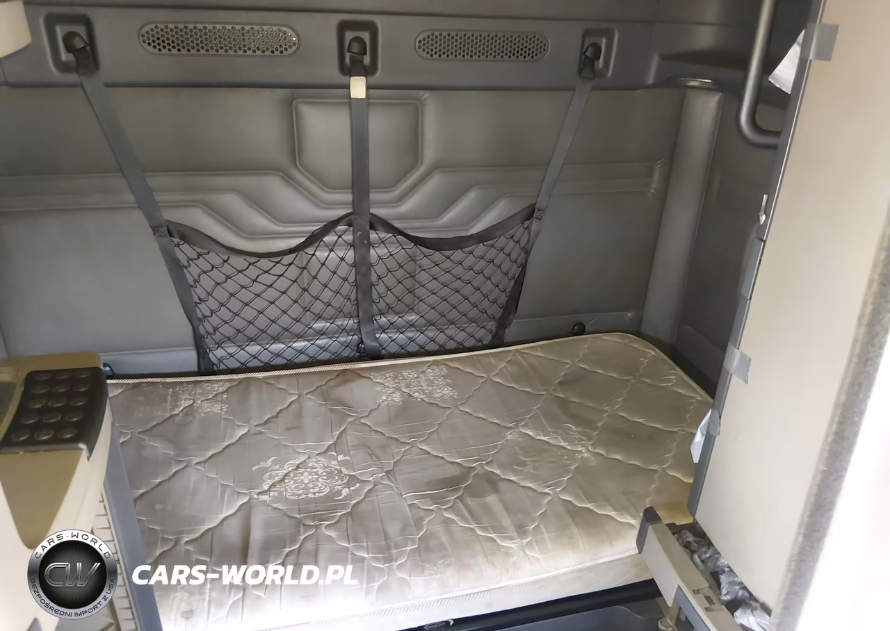 2010 Freightliner Cascadia 125 VIN:1FUJGLDRXASAK8951 - 6