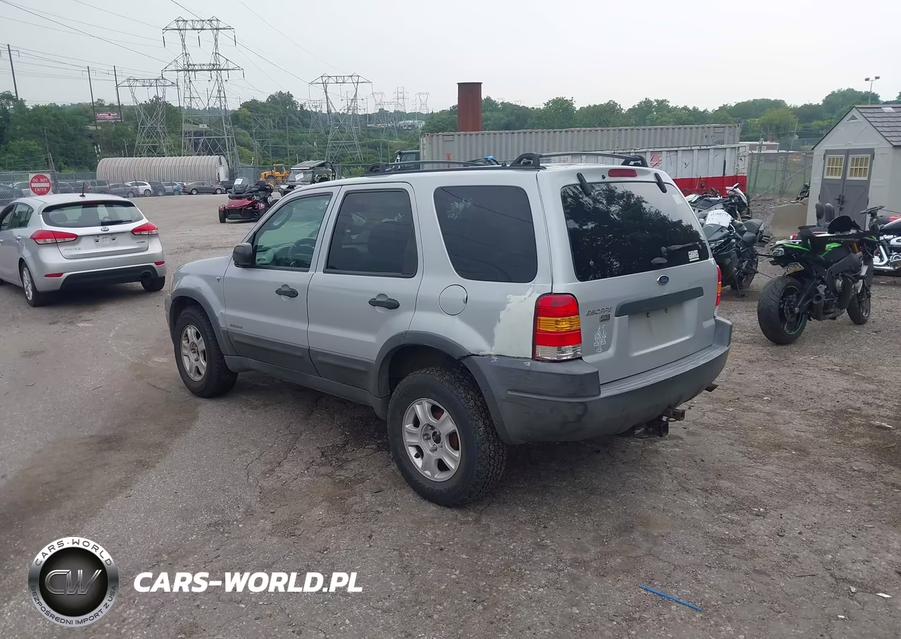 2002 Ford Escape Xlt VIN:1FMYU04172KC38943 - 3