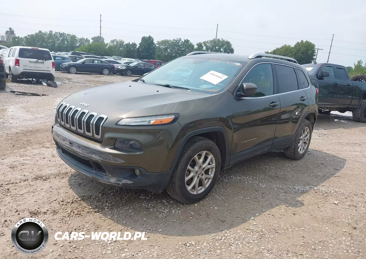 2015 Jeep Cherokee Latitude VIN:1C4PJMCB1FW572149 - 2