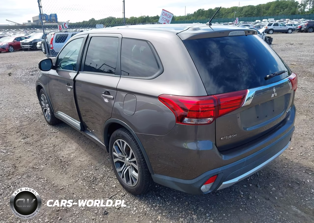2016 Mitsubishi Outlander Se VIN:JA4AZ3A38GZ060631 - 3
