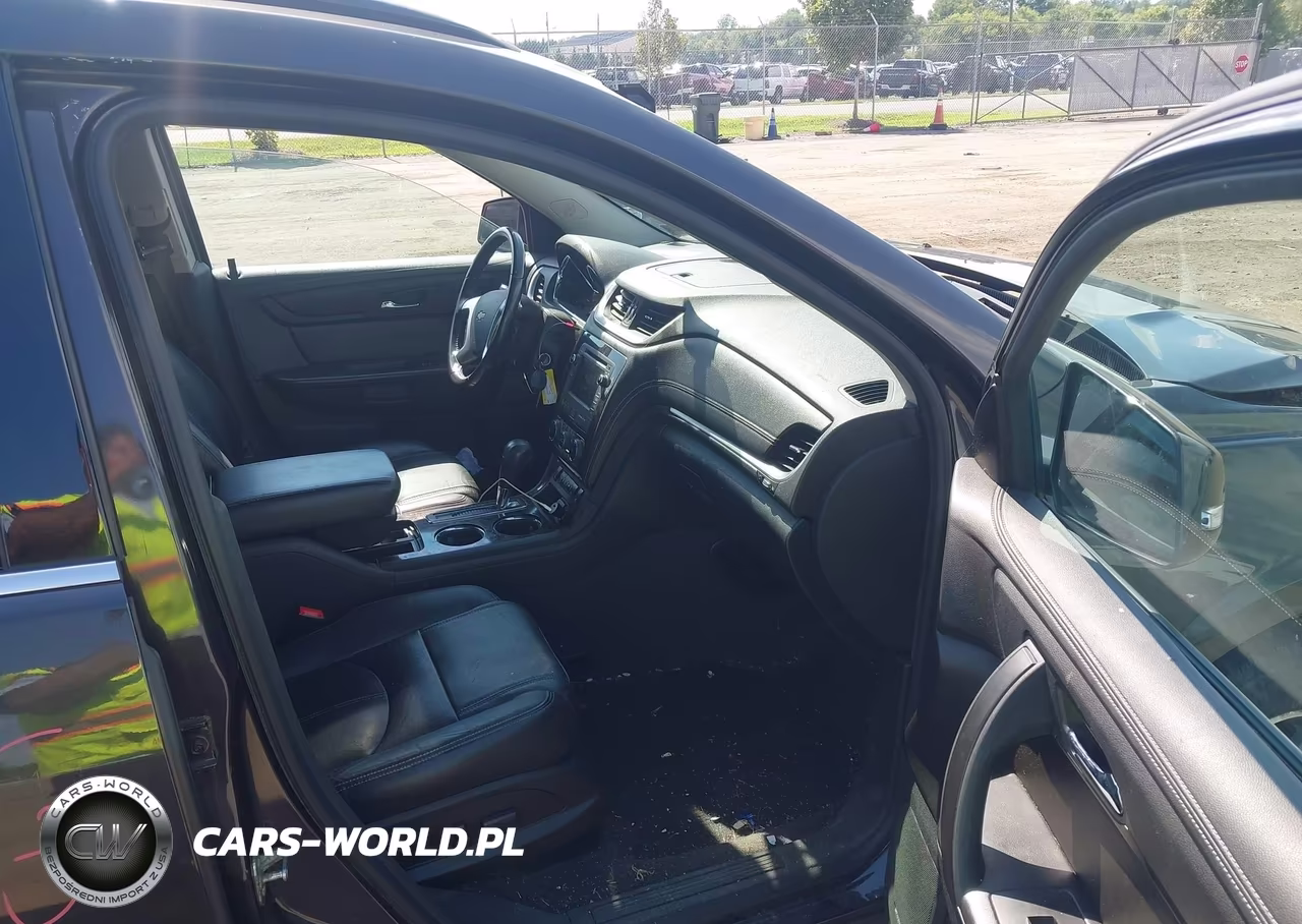2017 Chevrolet Traverse Lt VIN:1GNKVHKD7HJ323306 - 5