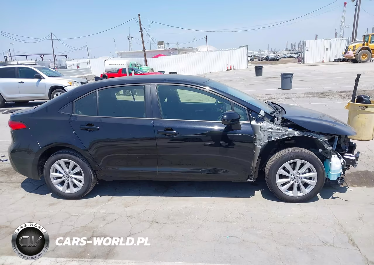 2026 Toyota Corolla Hybrid Hybrid Le VIN:JTDBCMFE2T3156618 - 14