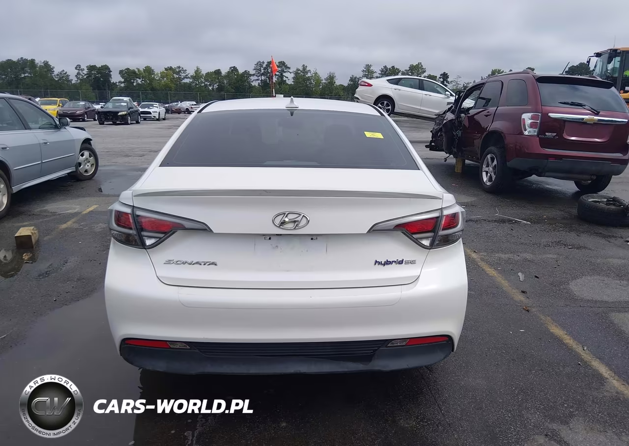 2016 Hyundai Sonata Hybrid Se VIN:KMHE24L17GA027031 - 16