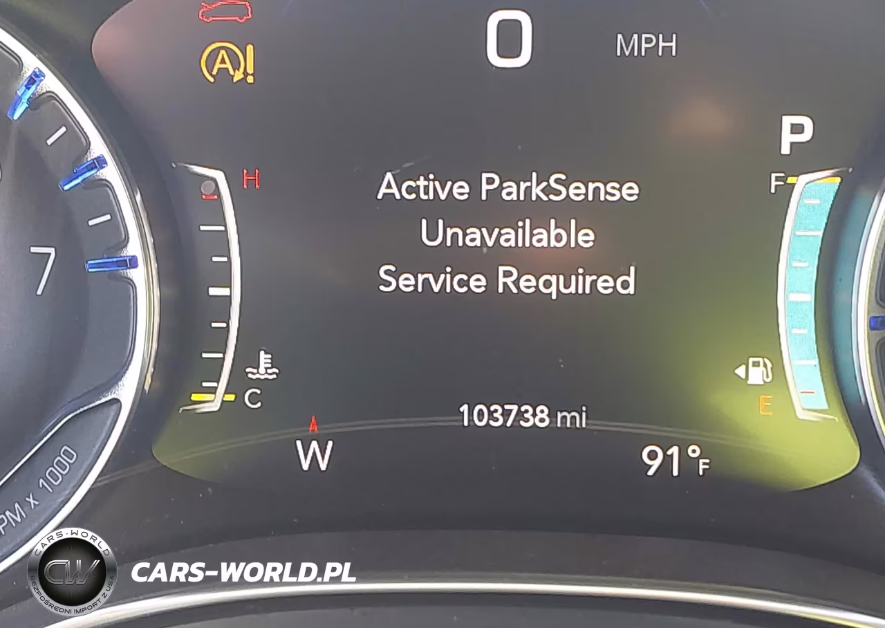 2019 Chrysler Pacifica Touring L VIN:2C4RC1BGXKR705430 - 16