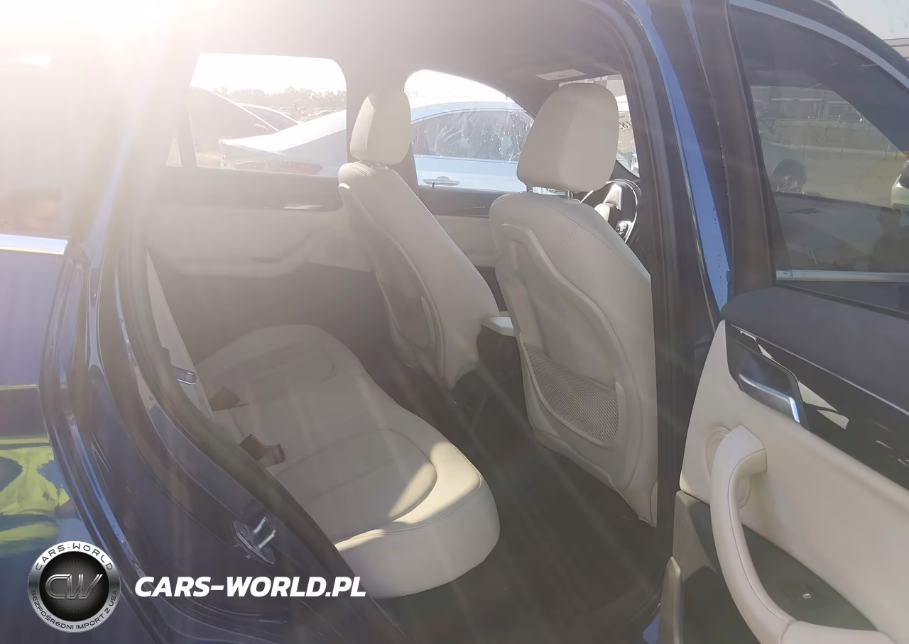 2017 BMW X1 Sdrive28I VIN:WBXHU7C39H5H36039 - 8