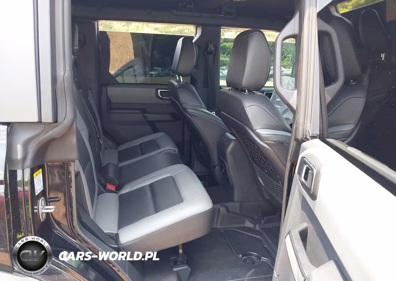 2024 Ford Bronco Big Bend VIN:1FMDE7BH1RLB38037 - 8
