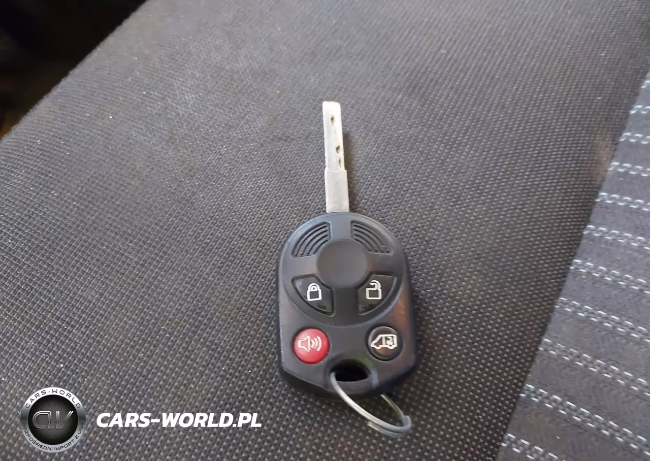 2019 Ford Transit-250 VIN:1FTYR1ZM7KKB40039 - 11