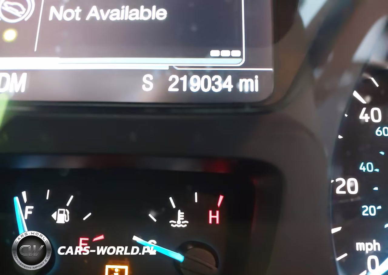 2019 Ford Transit-250 VIN:1FTYR1ZM7KKB40039 - 15