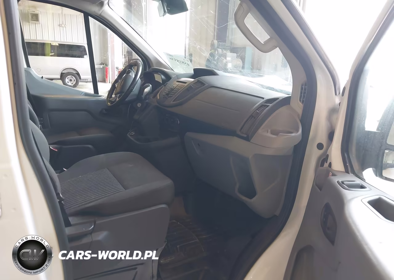 2019 Ford Transit-250 VIN:1FTYR1ZM7KKB40039 - 5