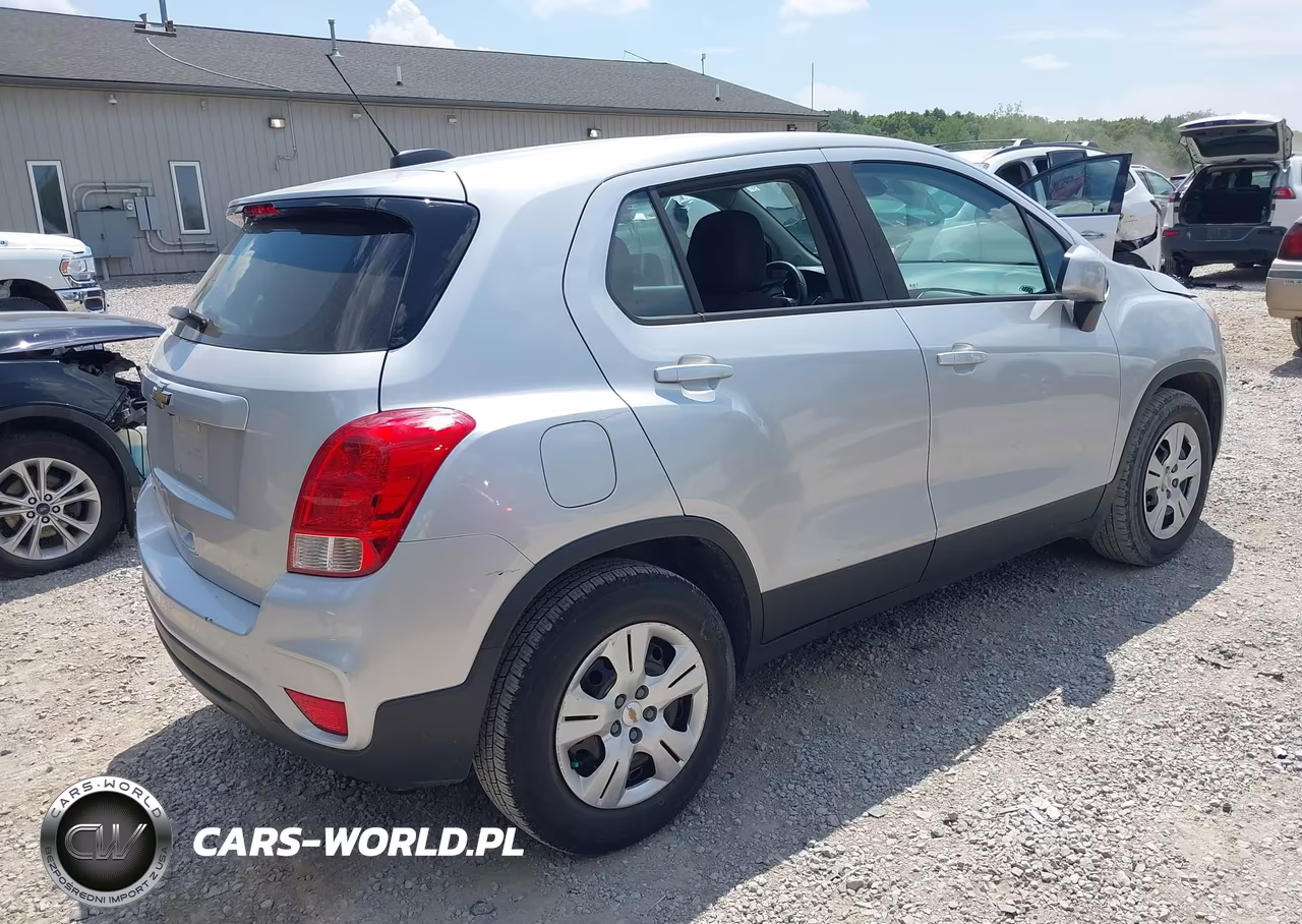 2017 Chevrolet Trax Ls VIN:KL7CJKSB1HB176766 - 4